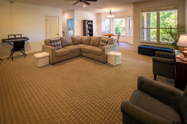 14222 Pinebrook, Tyler, TX 75703
