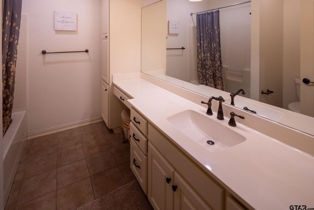 14222 Pinebrook, Tyler, TX 75703