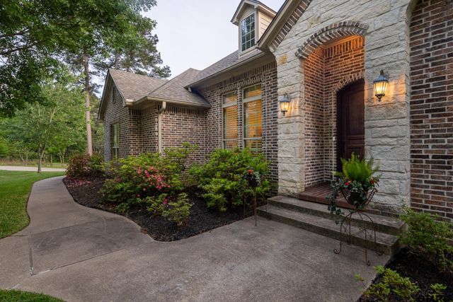 14222 Pinebrook, Tyler, TX 75703