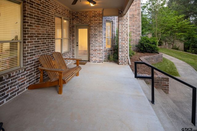 14222 Pinebrook, Tyler, TX 75703