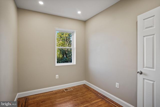 604 N AUGUSTA AVE, Baltimore, MD 21229