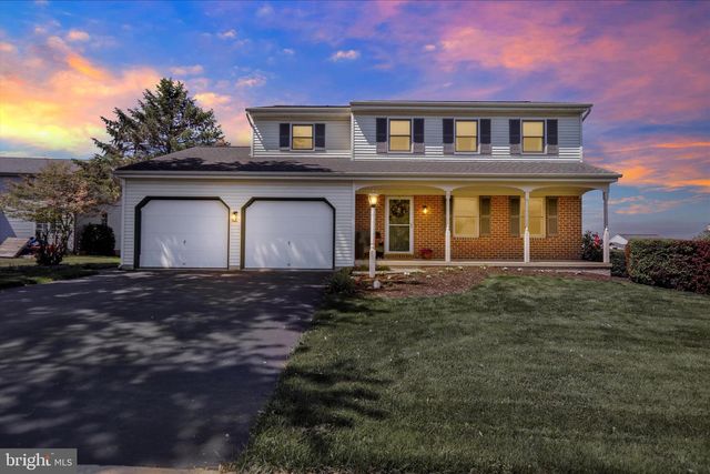 13 BRIDLE PATH, Ephrata, PA 17522