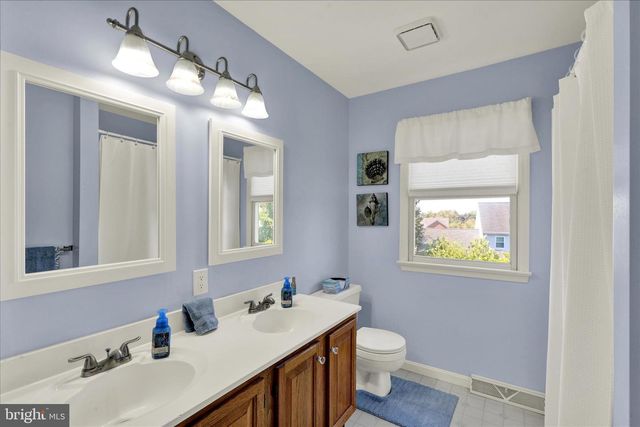 13 BRIDLE PATH, Ephrata, PA 17522