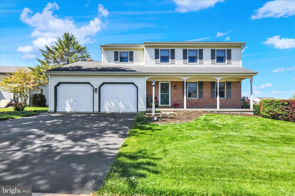 13 BRIDLE PATH, Ephrata, PA 17522