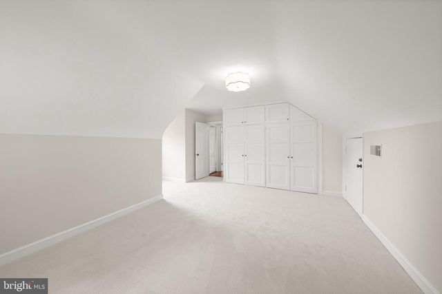2800 FOXHALL RD NW, Washington, DC 20007