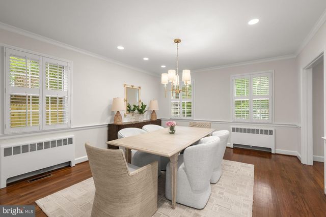 2800 FOXHALL RD NW, Washington, DC 20007