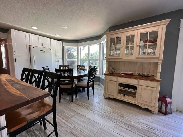 4332 145th Avenue N, Loxahatchee Groves, FL 33470