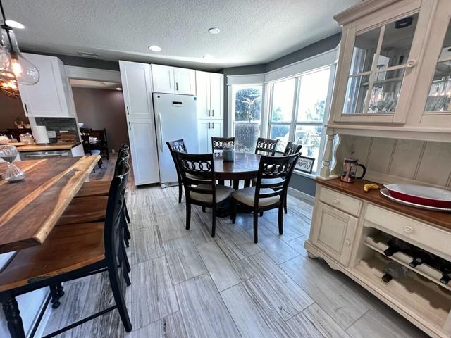 4332 145th Avenue N, Loxahatchee Groves, FL 33470