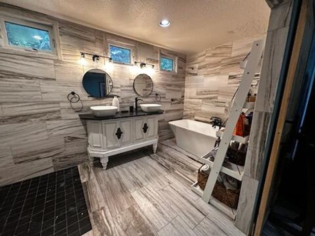 4332 145th Avenue N, Loxahatchee Groves, FL 33470