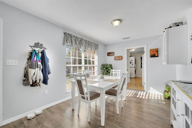 26721 BLOOMFIELD AVENUE, Yalaha, FL 34797