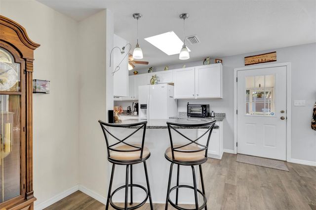 26721 BLOOMFIELD AVENUE, Yalaha, FL 34797