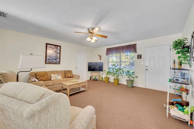 26721 BLOOMFIELD AVENUE, Yalaha, FL 34797