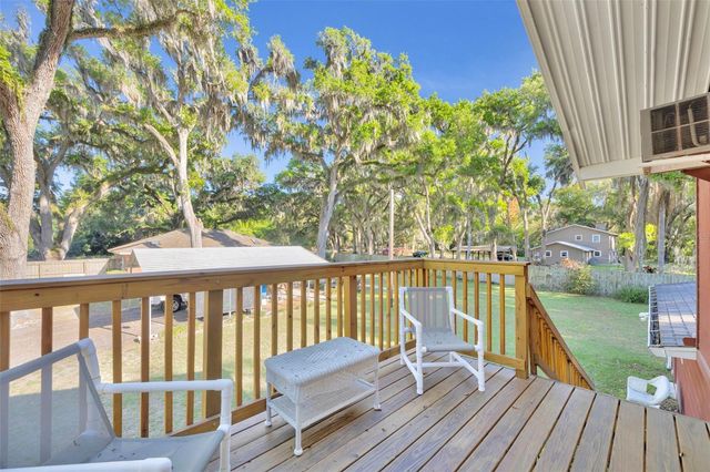 26721 BLOOMFIELD AVENUE, Yalaha, FL 34797