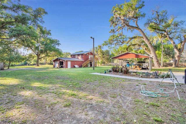 26721 BLOOMFIELD AVENUE, Yalaha, FL 34797