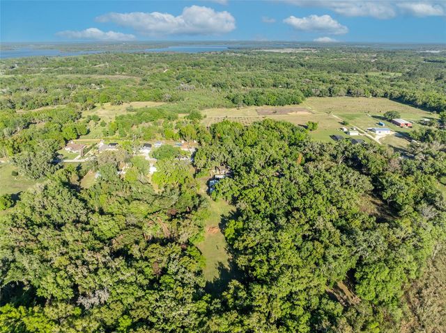 26721 BLOOMFIELD AVENUE, Yalaha, FL 34797