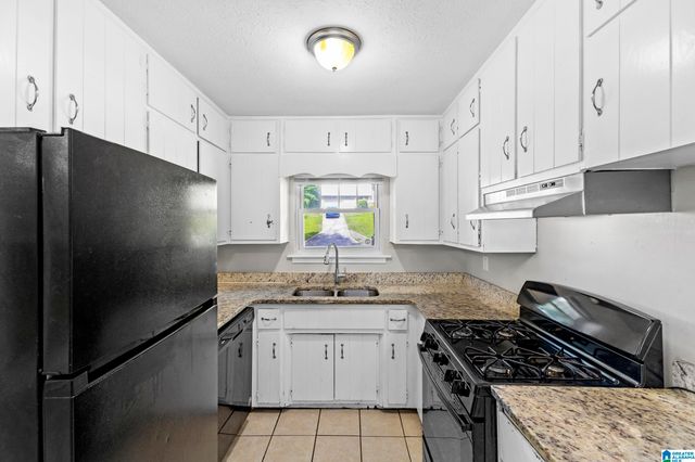 4009 SAINT JOHN LANE NW, Pinson, AL 35215