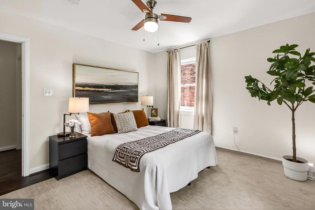 3234 9TH ST S, Arlington, VA 22204