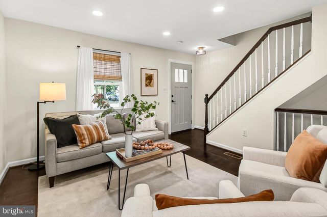 3234 9TH ST S, Arlington, VA 22204