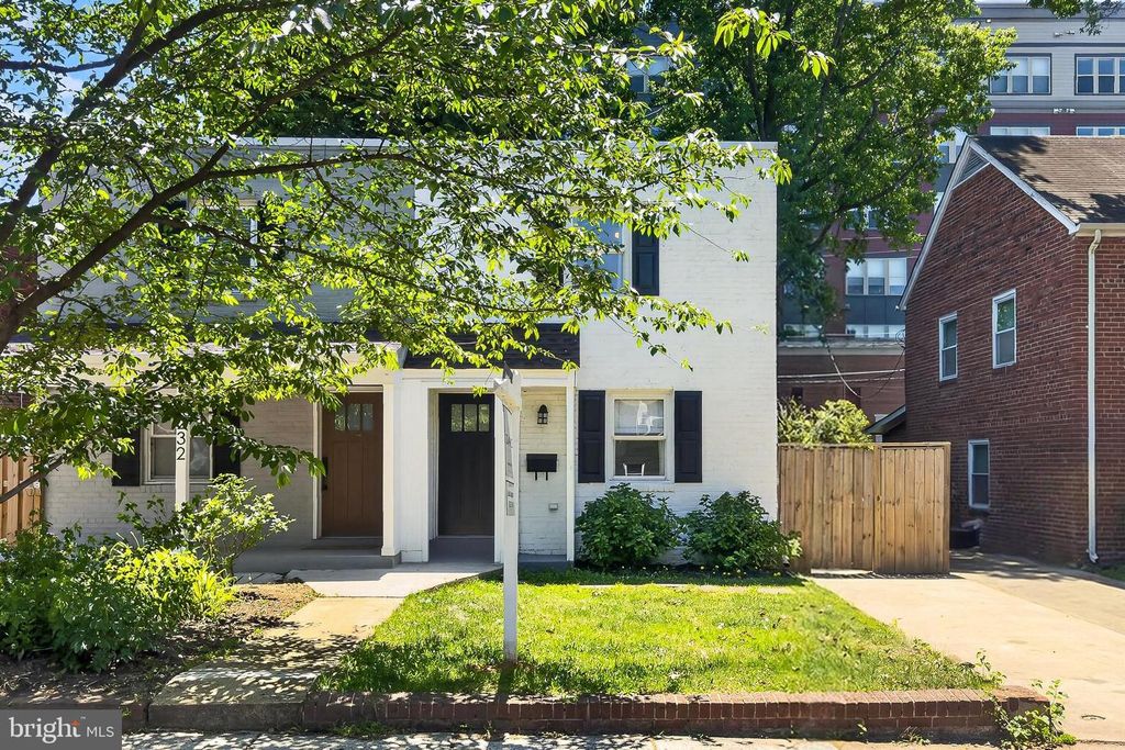 3234 9TH ST S, Arlington, VA 22204
