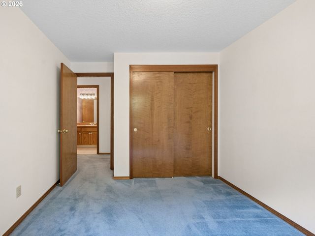6930 Se 115TH Ave, Portland, OR 97266