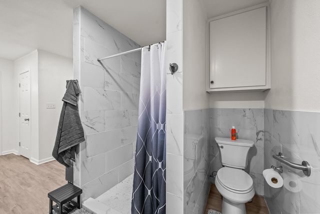 1500 W Garza Street, Slaton, TX 79364