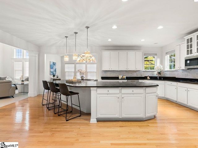 1 Glengrove Drive, Simpsonville, SC 29681