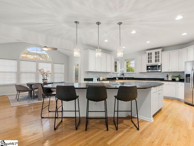 1 Glengrove Drive, Simpsonville, SC 29681