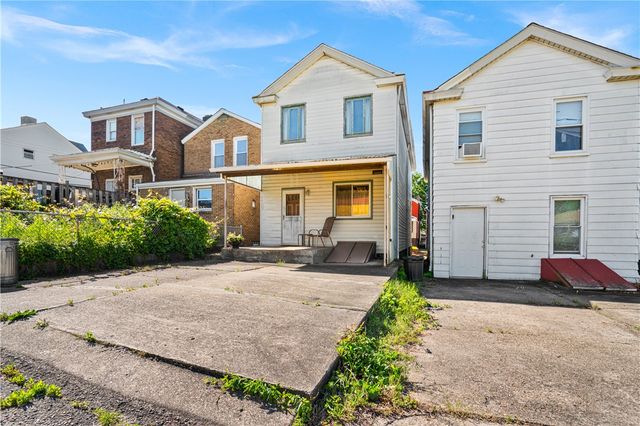 72 Frazier Ave, Mckees Rocks, PA 15136