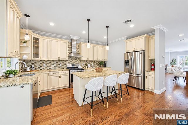 457 Lincoln Avenue 457, Cliffside Park, NJ 07010