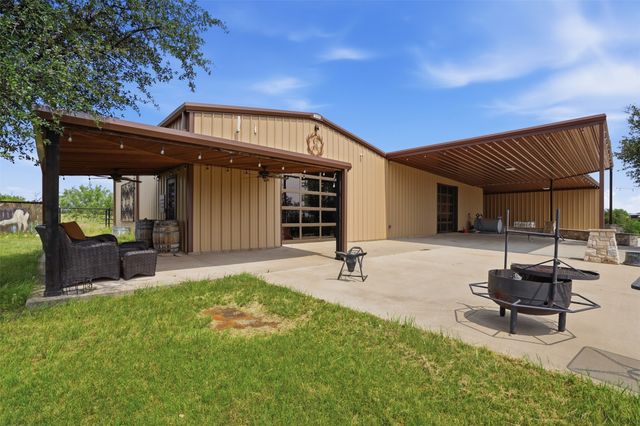 1083 Antler Drive, Strawn, TX 76475