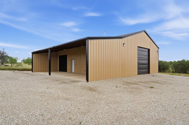 1083 Antler Drive, Strawn, TX 76475