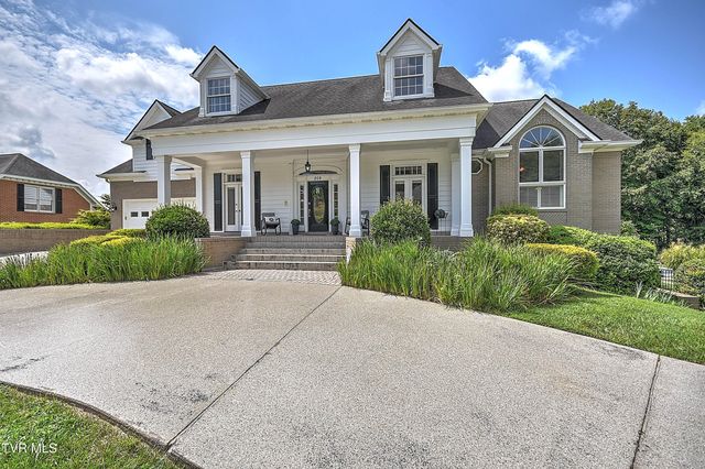 208 Park Ridge Court, Kingsport, TN 37664