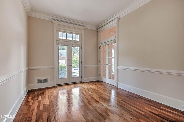 208 Park Ridge Court, Kingsport, TN 37664