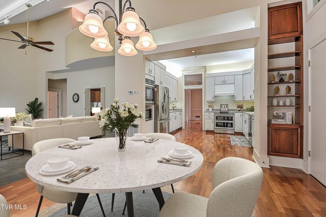 208 Park Ridge Court, Kingsport, TN 37664