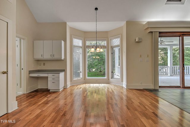 208 Park Ridge Court, Kingsport, TN 37664