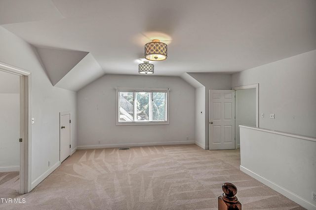 208 Park Ridge Court, Kingsport, TN 37664