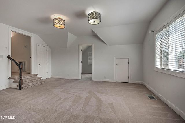 208 Park Ridge Court, Kingsport, TN 37664