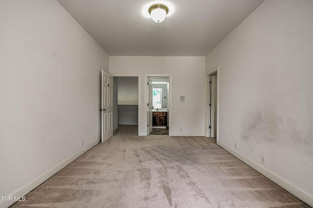 208 Park Ridge Court, Kingsport, TN 37664