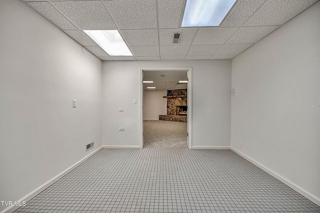 208 Park Ridge Court, Kingsport, TN 37664