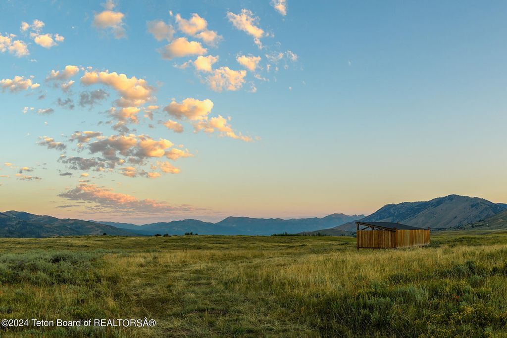 8500 HORSE CREEK MESA Road, Jackson, WY 83001 photo 10
