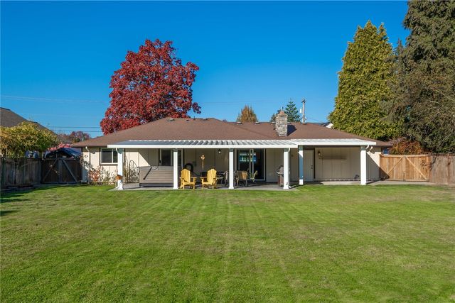 1504 7th Avenue SW, Puyallup, WA 98371