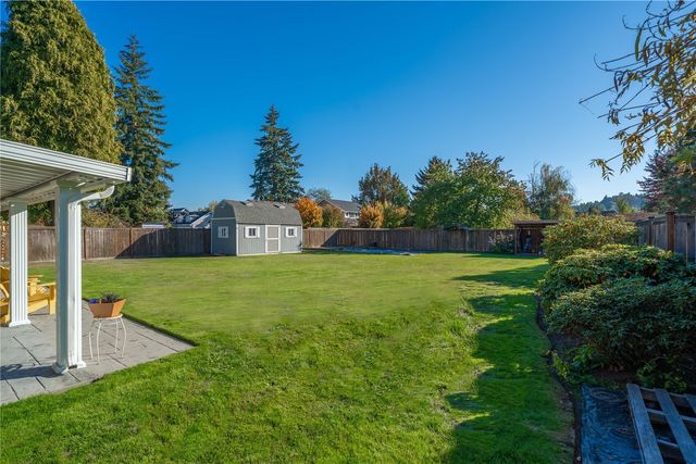 1504 7th Avenue SW, Puyallup, WA 98371