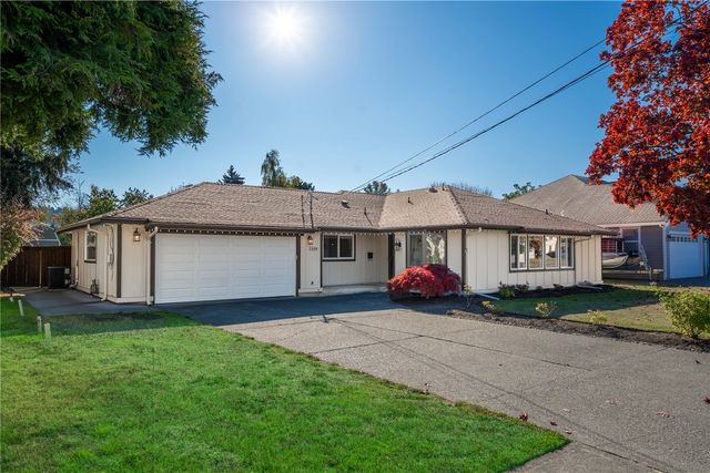 1504 7th Avenue SW, Puyallup, WA 98371