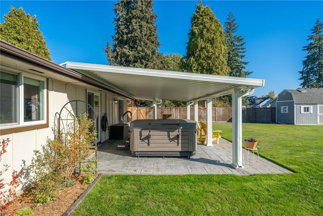 1504 7th Avenue SW, Puyallup, WA 98371