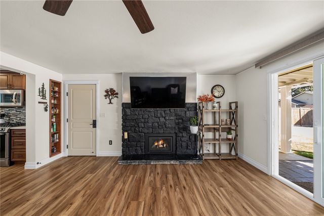 1504 7th Avenue SW, Puyallup, WA 98371
