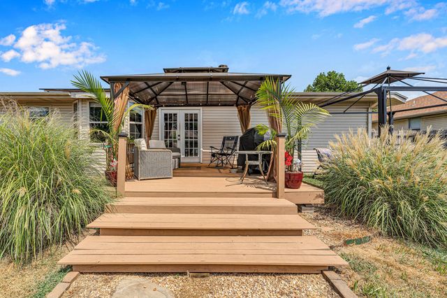 1108 E Lily Drive, Ozark, MO 65721