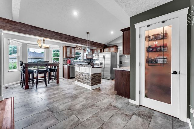 1108 E Lily Drive, Ozark, MO 65721