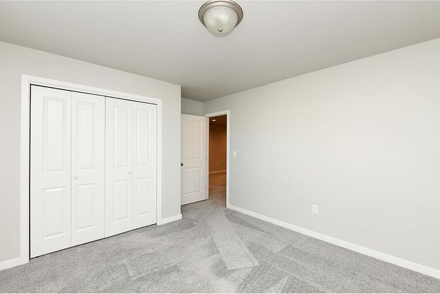 1143 60th Avenue W, West Fargo, ND 58078