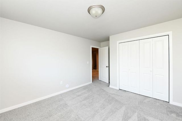 1143 60th Avenue W, West Fargo, ND 58078