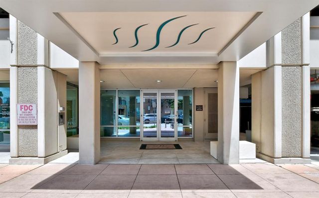 300 Bowie ST 2706, Austin, TX 78703